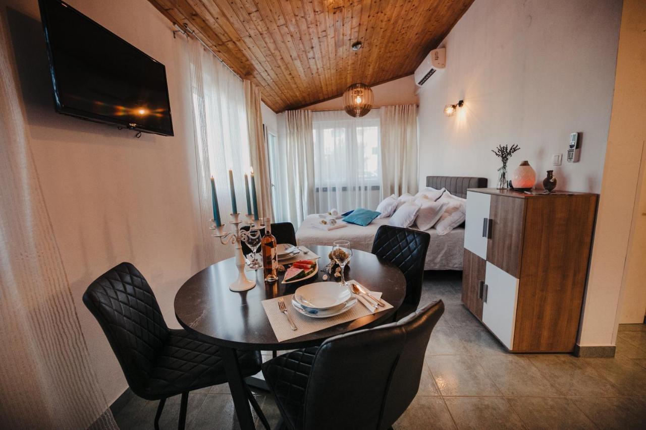 Studio Apartmant Tonka 希贝尼克 外观 照片