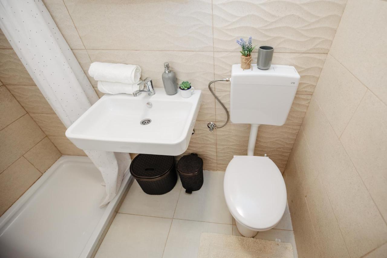 Studio Apartmant Tonka 希贝尼克 外观 照片